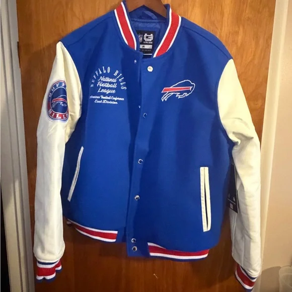 Buffalo Bills Varsity Jacket Men’s Medium NFL Ultra Game Chenille NWT - Picture 2 of 6